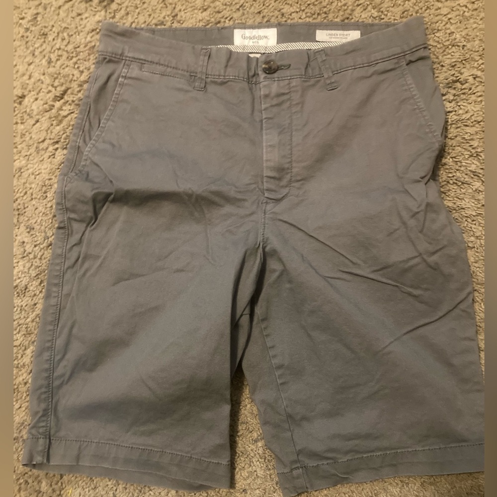⚡️ Mens Goodfellow and Co grey shorts size 28